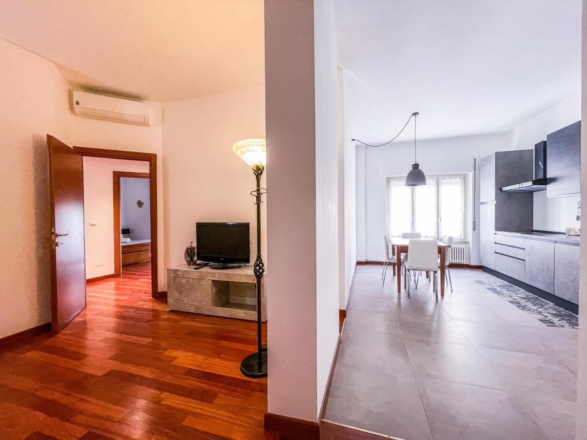 Myhouse Inn Porta Nuova - Affitti Brevi Italia Турин Екстер'єр фото