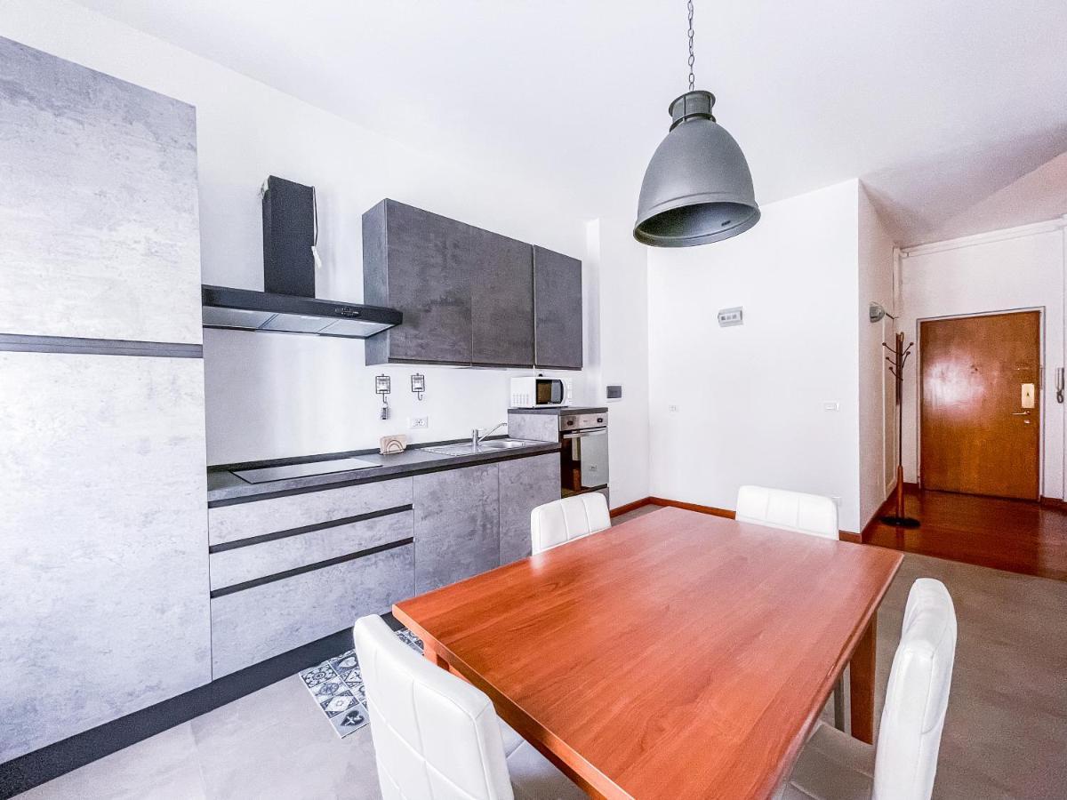 Myhouse Inn Porta Nuova - Affitti Brevi Italia Турин Екстер'єр фото